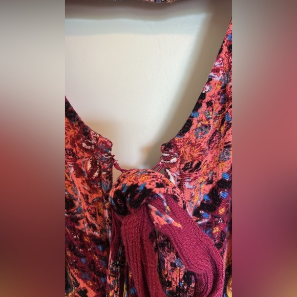 Free People Women's Floral boho cut out Jumpsuit romper - Picture 6 of 6